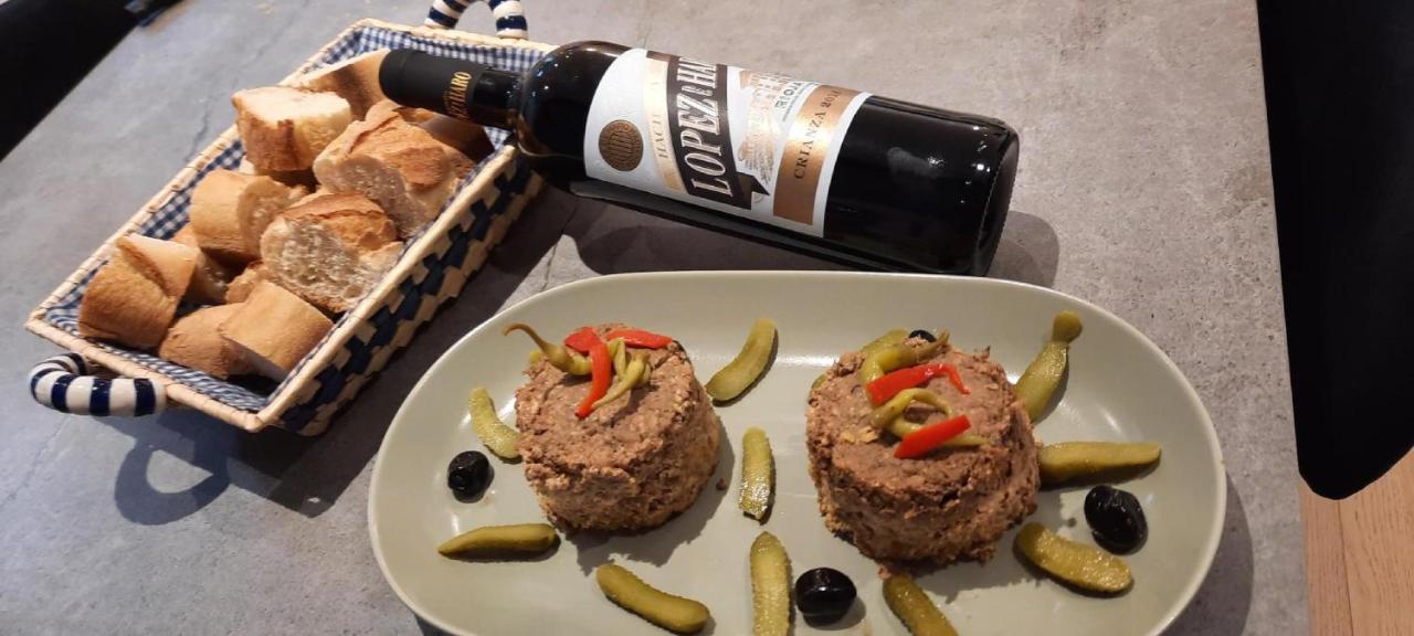 אסקיין Parabisu Ttikia "Petit Paradis" מראה חיצוני תמונה